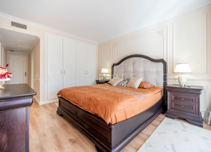 APARTAMENTO EN PLANTA BAJA JUNTO A LA PLAYA DE PUERTO BANÚS