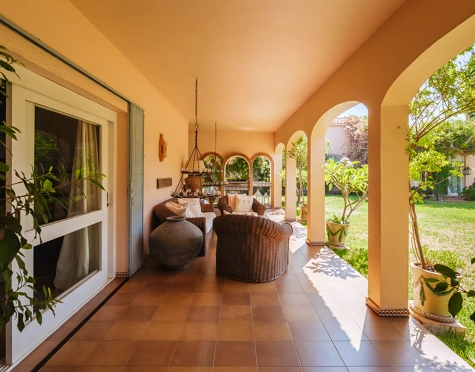 Mansion for sale in Fuente del Espanto, Benahavis