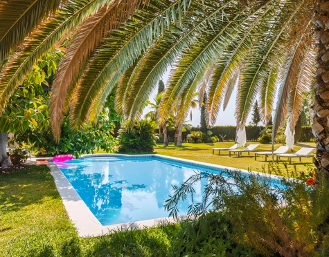 Mansion for sale in Fuente del Espanto, Benahavis
