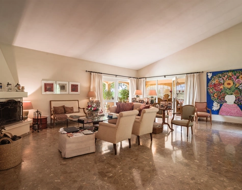 Mansion for sale in Fuente del Espanto, Benahavis