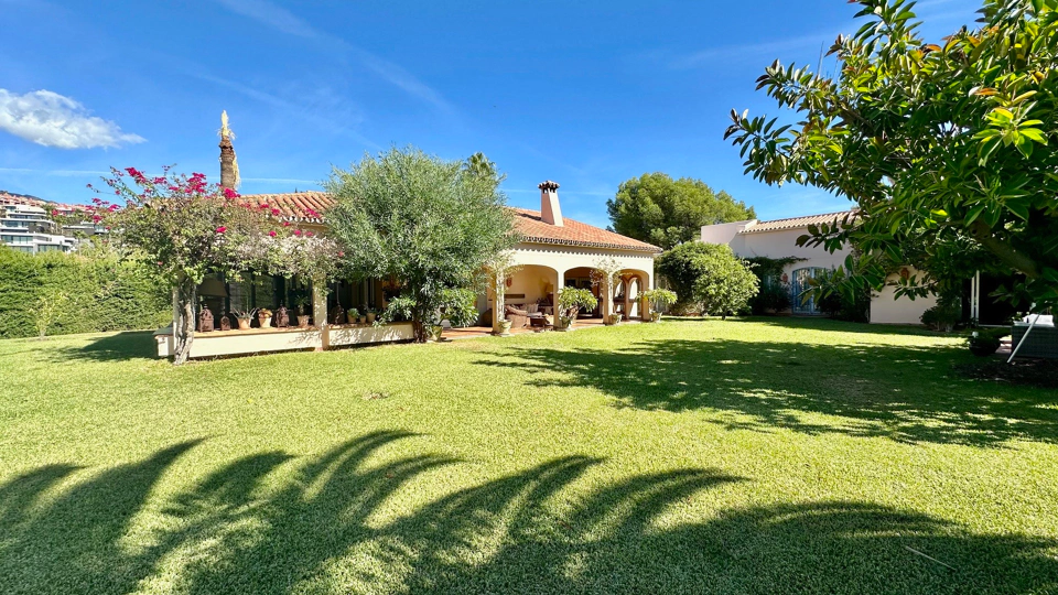 Mansion en venta en Fuente del Espanto, Benahavis