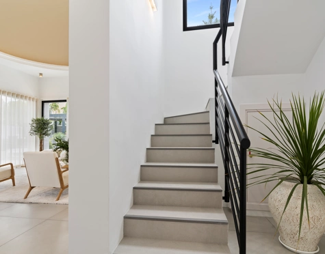 Villa for sale in Nueva Andalucia, Marbella