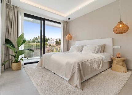 VILLA EXQUISITA EN LA RESINA GOLF