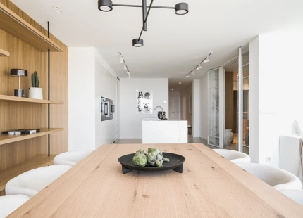 IMPRESIONANTE APARTAMENTO EN PLANTA BAJA CON PISCINA