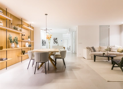 IMPRESIONANTE APARTAMENTO EN PLANTA BAJA CON PISCINA