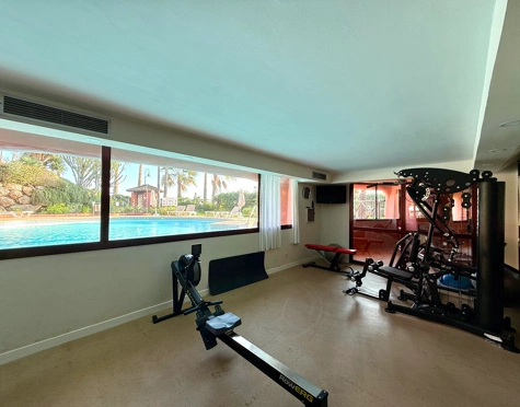 Ground Floor Apartment for sale in Menara Beach, Estepona East