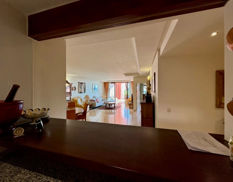 Ground Floor Apartment for sale in Menara Beach, Estepona East