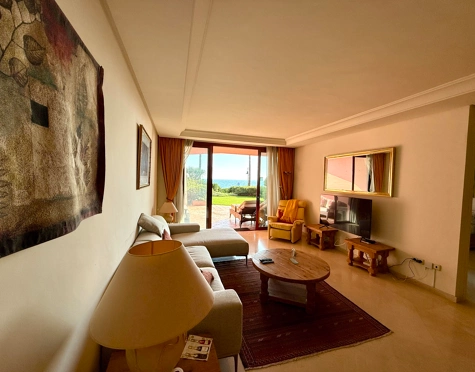 Ground Floor Apartment for sale in Menara Beach, Estepona East