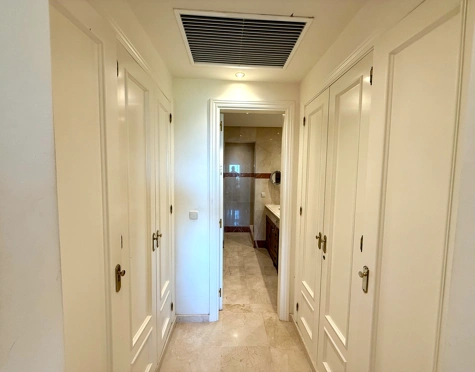 Ground Floor Apartment for sale in Menara Beach, Estepona East