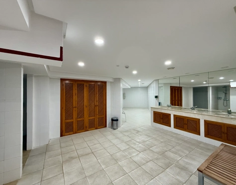 Ground Floor Apartment for sale in Menara Beach, Estepona East