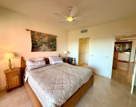 Ground Floor Apartment for sale in Menara Beach, Estepona East