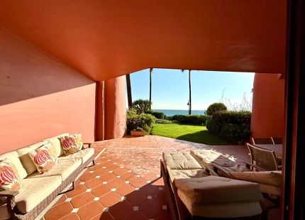 ¡Descubre tu oasis junto al mar!