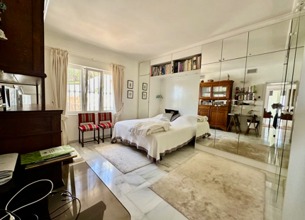 Apartment for sale in Las Colinas de la Heredia, Benahavis