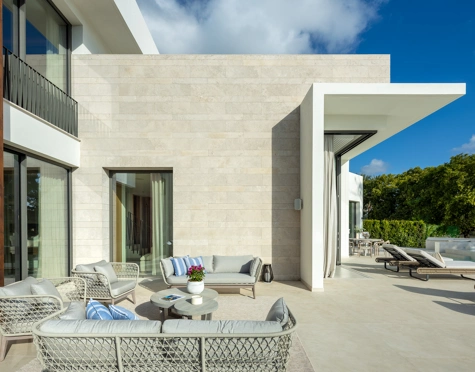 Villa en venta en Las Brisas, Nueva Andalucia