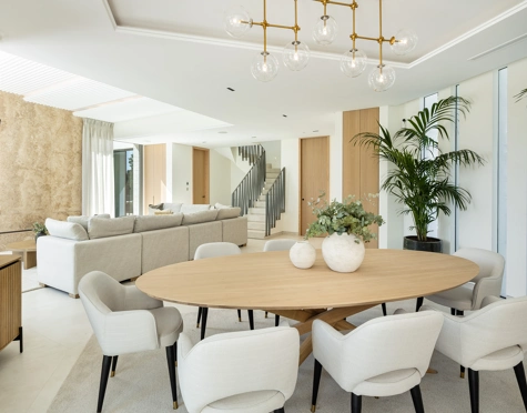 Villa en venta en Las Brisas, Nueva Andalucia