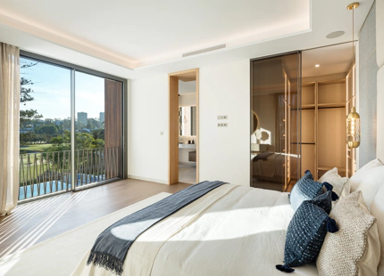 STUNNING FRONTLINE GOLF VILLA WITH BREATHTAKING VIEWS