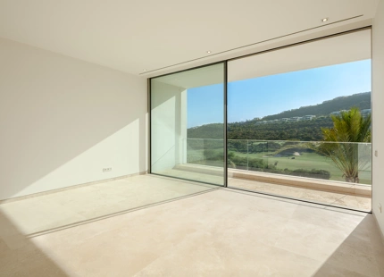VILLA DE LUJO EN FINCA CORTESIN: UN SANTUARIO MEDITERRÁNEO