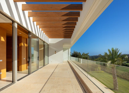 VILLA DE LUJO EN FINCA CORTESIN: UN SANTUARIO MEDITERRÁNEO