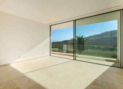VILLA DE LUJO EN FINCA CORTESIN: UN SANTUARIO MEDITERRÁNEO