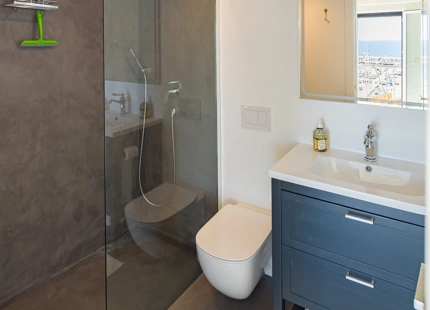 EXQUISITE LUXURY APARTMENT WITH PANORAMIC VIEWS IN PUERTO BANÚS