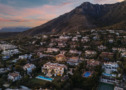 MAGNÍFICA FINCA MEDITERRÁNEA EN SIERRA BLANCA, MARBELLA