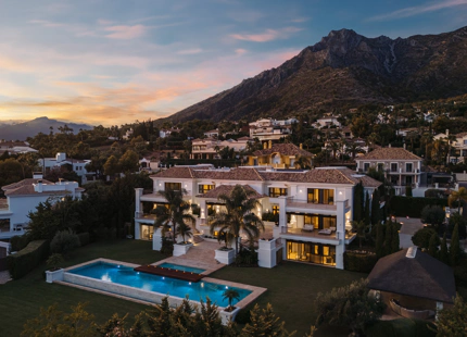 MAGNÍFICA FINCA MEDITERRÁNEA EN SIERRA BLANCA, MARBELLA