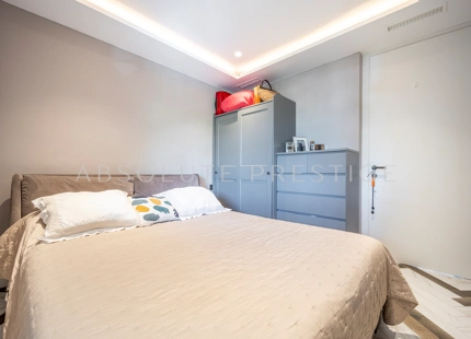 APARTAMENTO DE DISEÑO ELEGANTE EN EL CORAZÓN DE PUERTO BANÚS