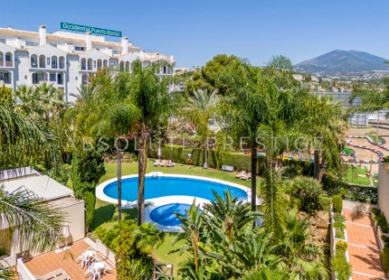 APARTAMENTO DE DISEÑO ELEGANTE EN EL CORAZÓN DE PUERTO BANÚS