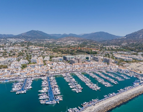 Apartment for short term rent in Tembo Banus, Marbella - Puerto Banus