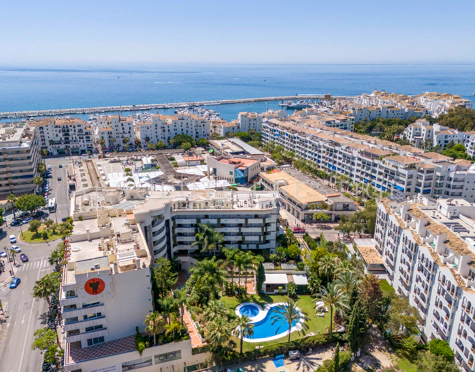 Apartment for short term rent in Tembo Banus, Marbella - Puerto Banus