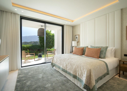 EXCLUSIVA VILLA EN VENTA EN EL HERROJO, BENAHAVIS