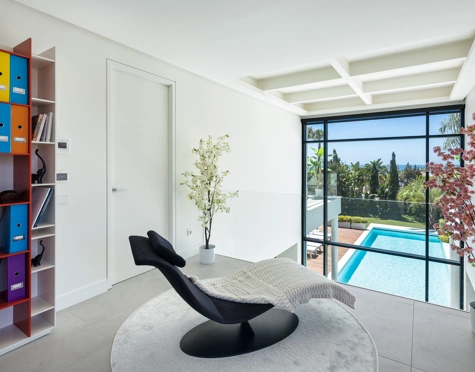Villa for sale in Marbella Este
