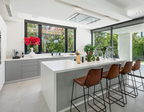 Villa for sale in Marbella Este