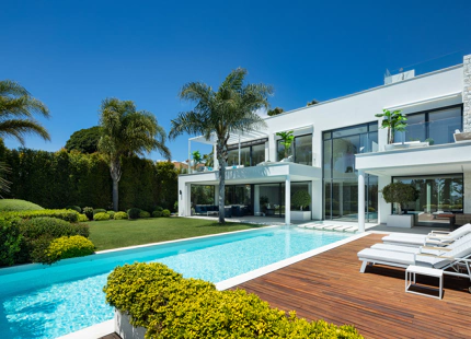 VILLA PREMIADA EN VENTA EN MARBELLA ESTE