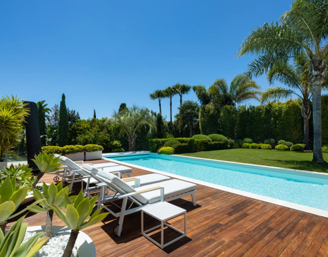 Villa for sale in Marbella Este