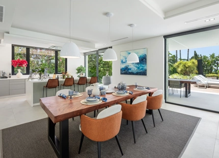VILLA PREMIADA EN VENTA EN MARBELLA ESTE