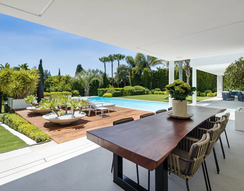 Villa for sale in Marbella Este