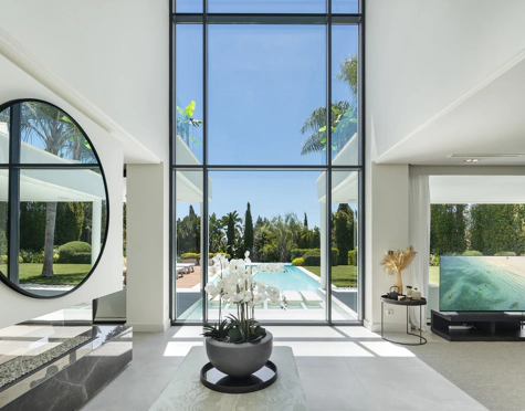 Villa for sale in Marbella Este