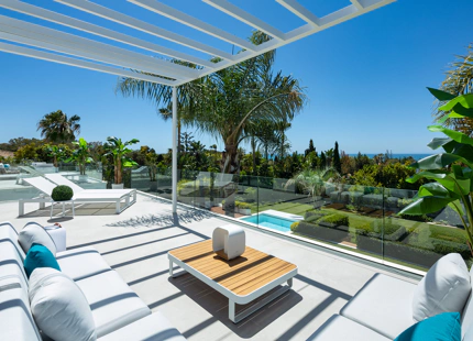 VILLA PREMIADA EN VENTA EN MARBELLA ESTE