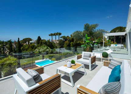 VILLA PREMIADA EN VENTA EN MARBELLA ESTE