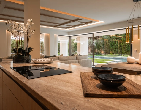 Villa for sale in Nueva Andalucia, Marbella