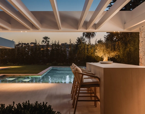 Villa for sale in Nueva Andalucia, Marbella