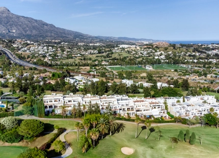 APARTAMENTO RENOVADO EN PRIMERA LINEA DE GOLF