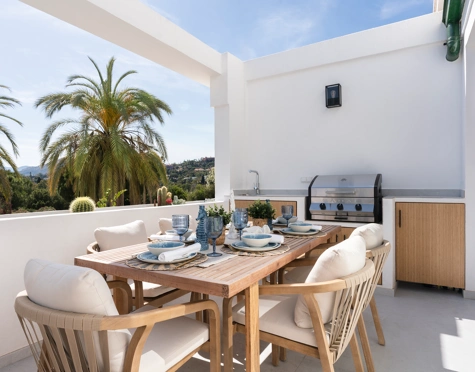 Apartment for sale in La Quinta, Benahavis