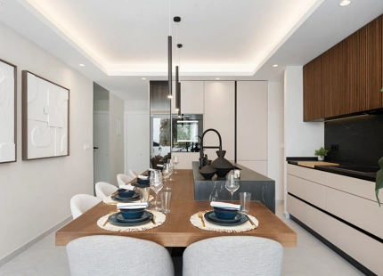 APARTAMENTO RENOVADO EN PRIMERA LINEA DE GOLF