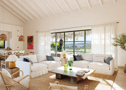 IMPRESIONANTE VILLA MEDITERRÁNEA EN VENTA EN EL RESORT DE GOLF FINCA CORTESIN
