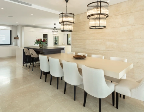 Villa for sale in Mirador del Paraiso, Benahavis