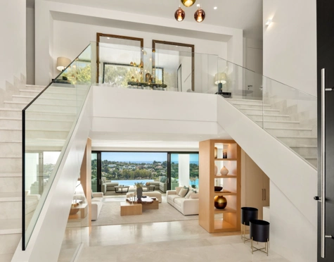 Villa for sale in Mirador del Paraiso, Benahavis