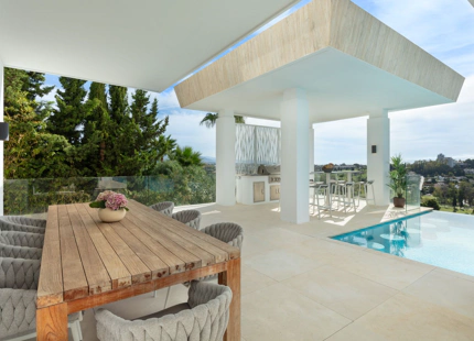 VILLA CONTEMPORÁNEA EN VENTA EN EL PARAÍSO, BENAHAVÍS