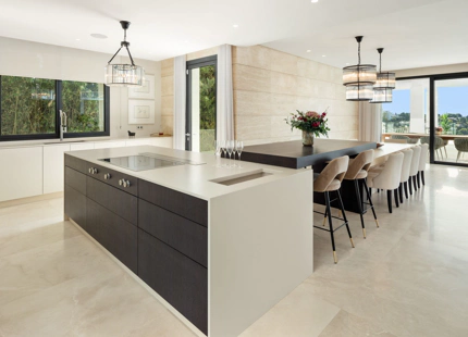VILLA CONTEMPORÁNEA EN VENTA EN EL PARAÍSO, BENAHAVÍS